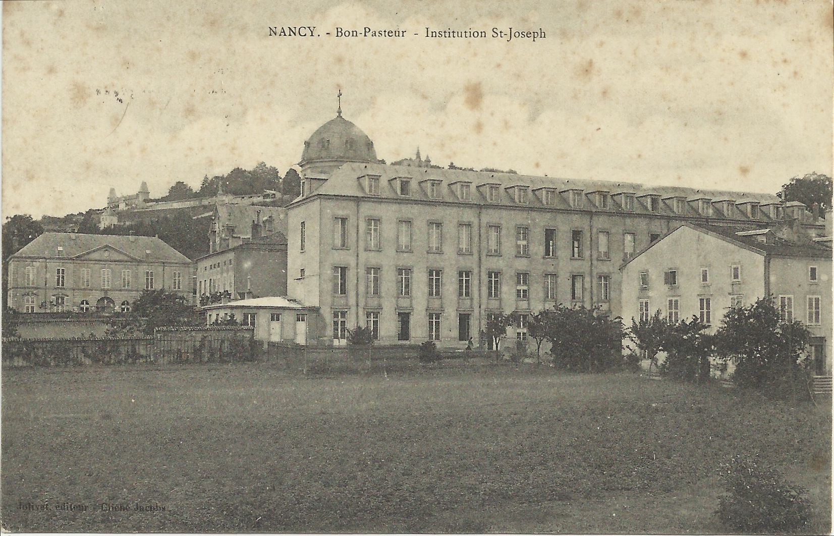 ■ Institution Saint-Joseph