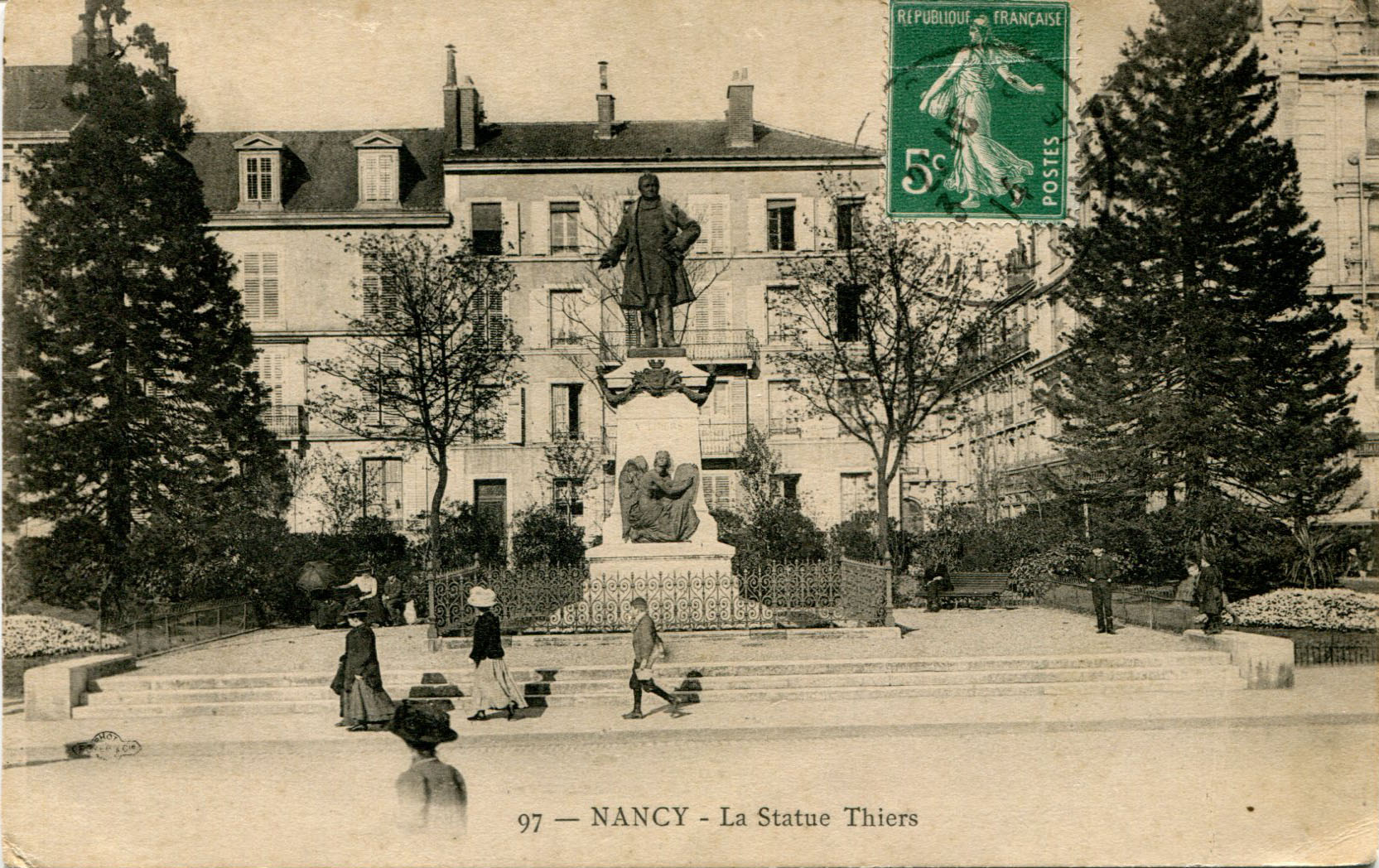 Nancy Statue Thiers 240