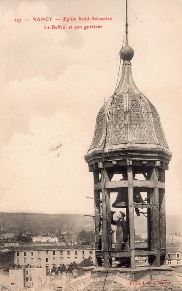 Le beffroi et son guetteur