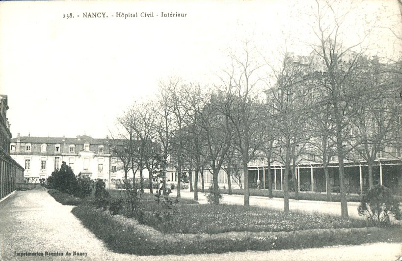 Cour d'honneur -n