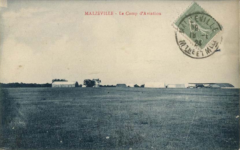 Le Camp d'Aviation