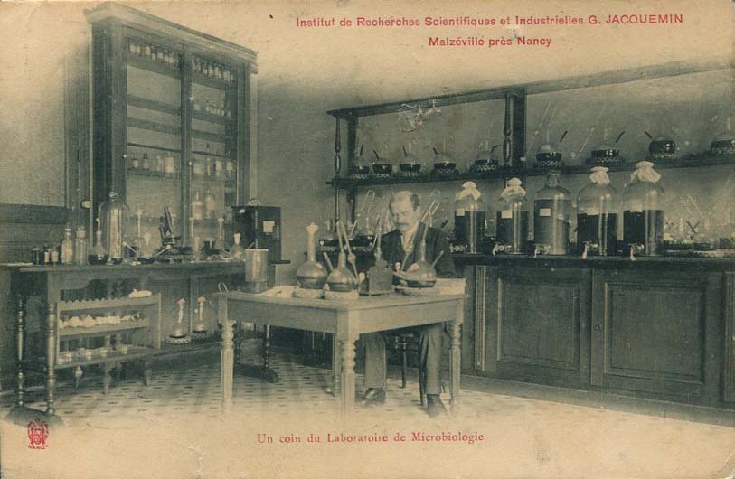 Laboratoire de Microbiologie