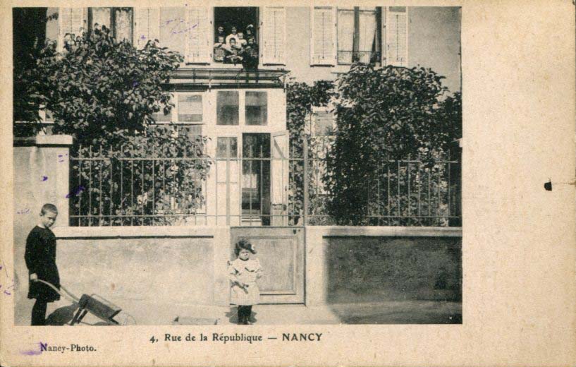 4 -Rue de la République