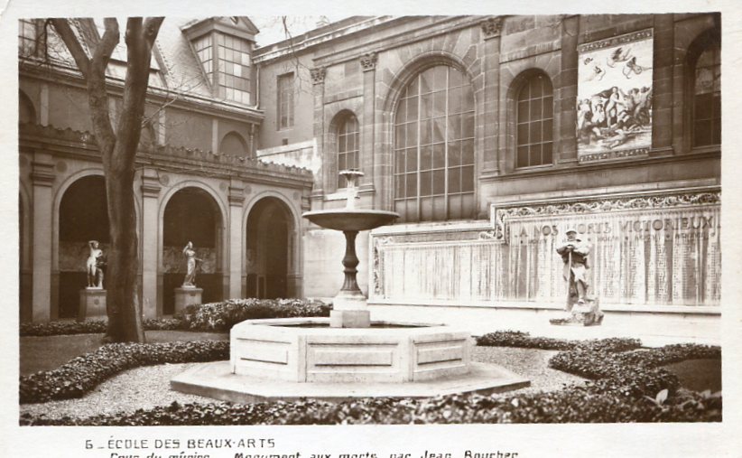 Cour du mûrier
