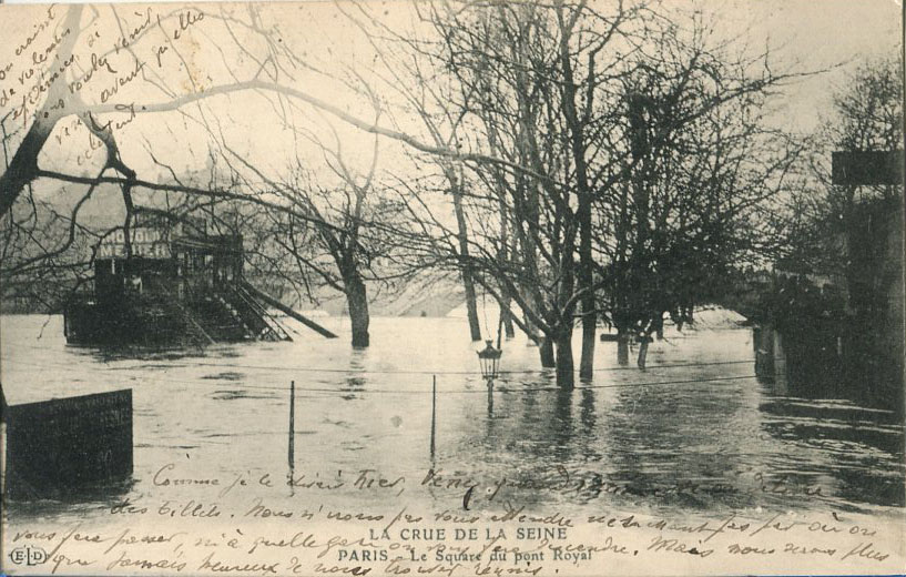Square du Pont Royal
