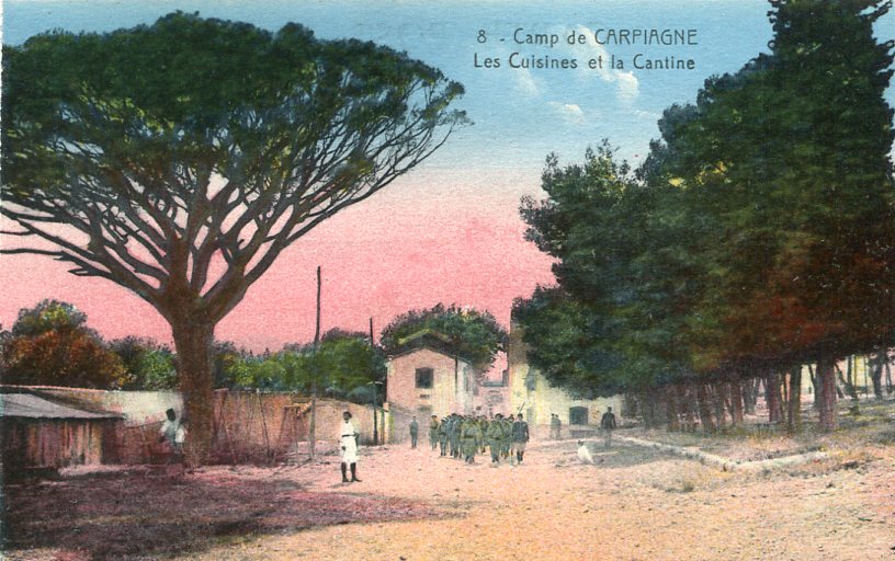 8 - Les Cuisines et la Cantine