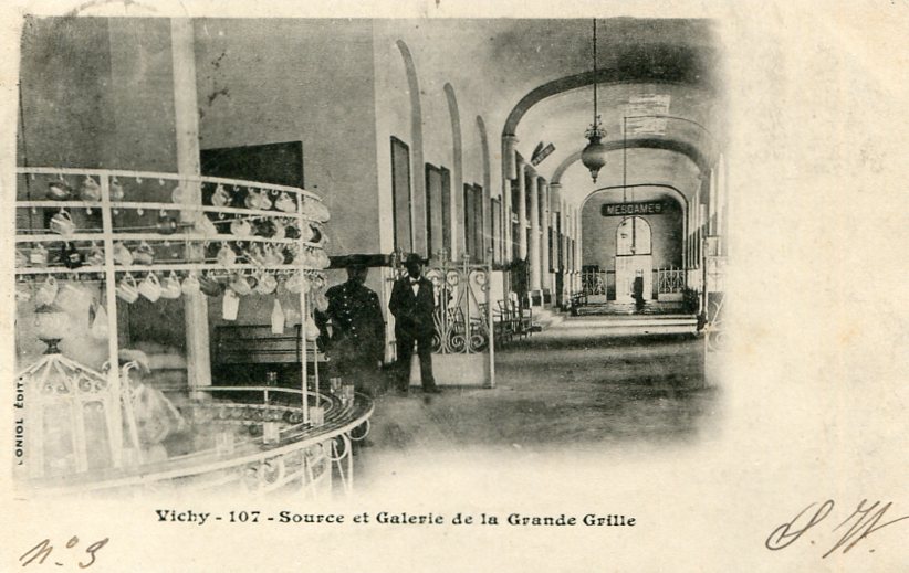 Source et galerie