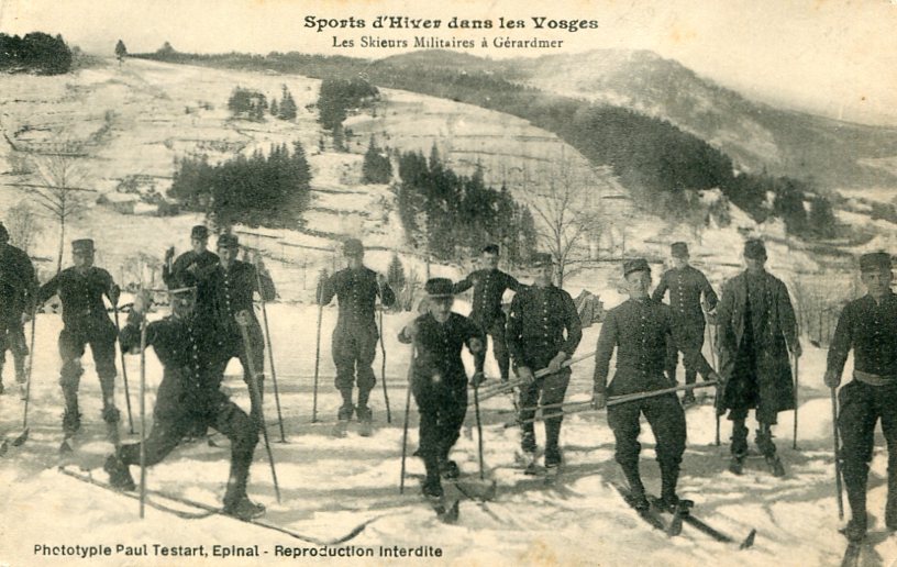 Skieurs militaires