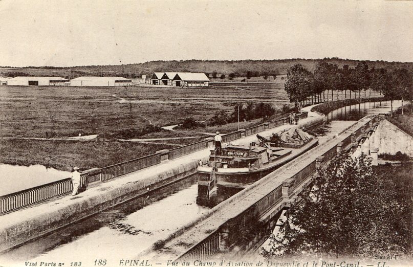 Vue du Champ d'Aviation
