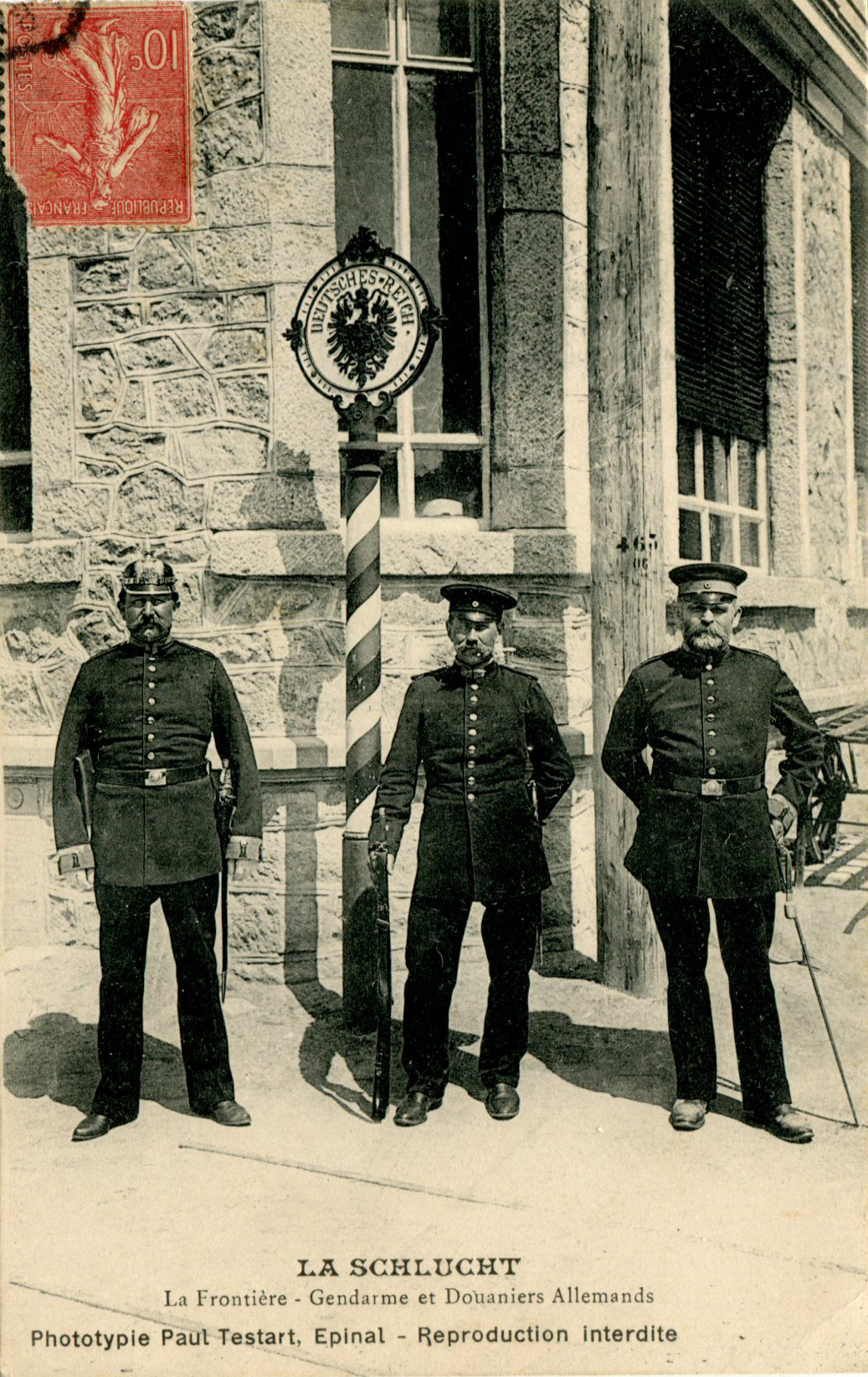 Gendarmes et douaniers allemands