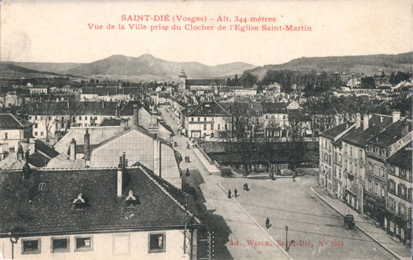 Vue prise de l'Église St-Martin