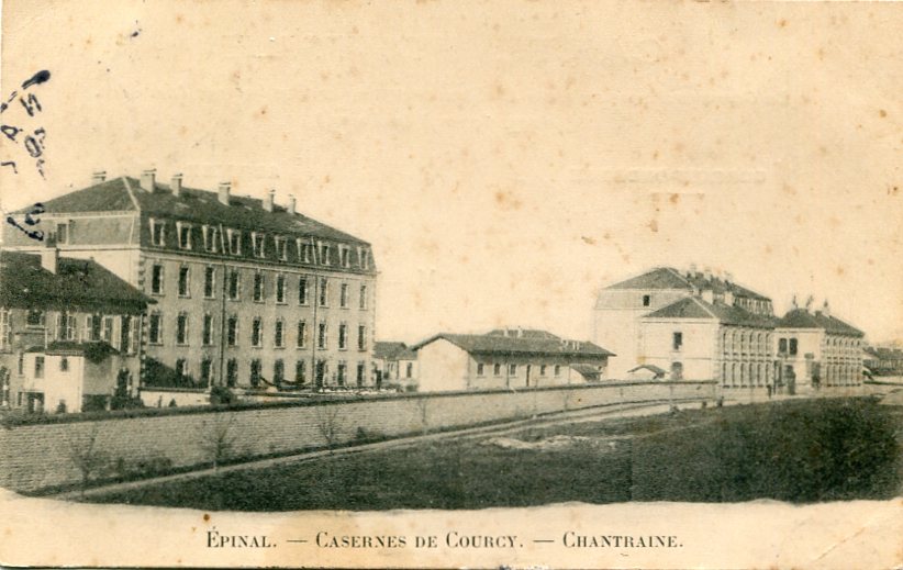10 - Caserne Courcy