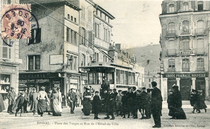 Place des Vosges et Rue de l'Hôtel de Ville