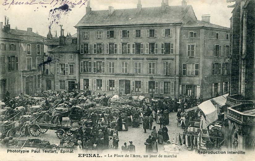 Marché Place de l'Atre
