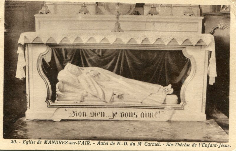 20 - Autel de N.-D. du Mt Carmel