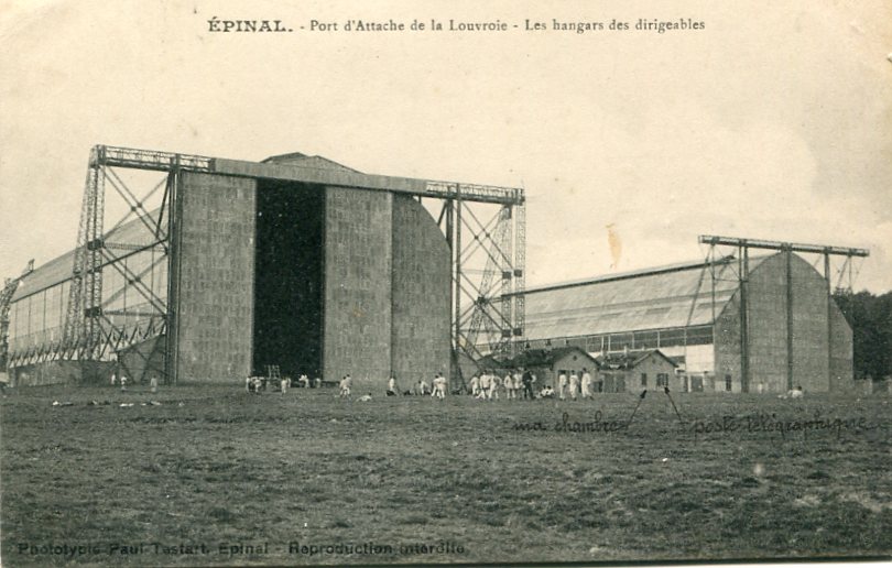 Hangars des dirigeables