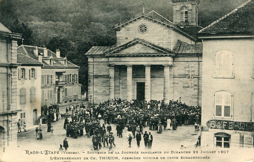 Enterrement de Ch. Thirion