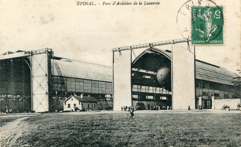 Hangars des dirigeables