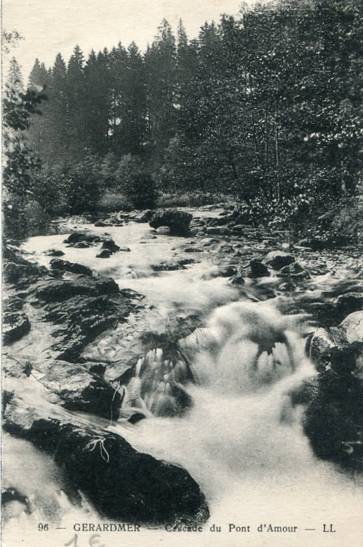 40-Cascade du Pont d'Amour