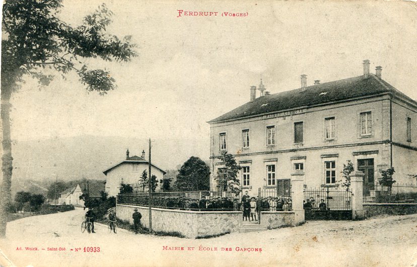 Mairie et École des garçons