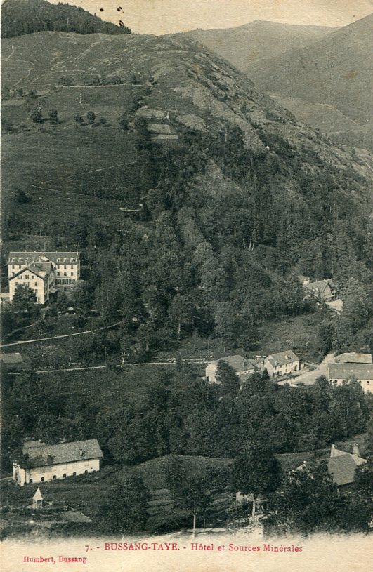 Hôtel et Sources thermales