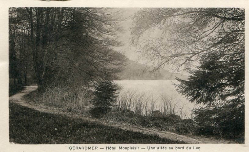 Allée au bord du Lac