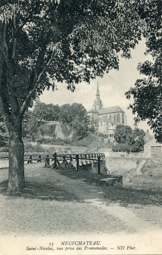 St-Nicolas vue des Promenades