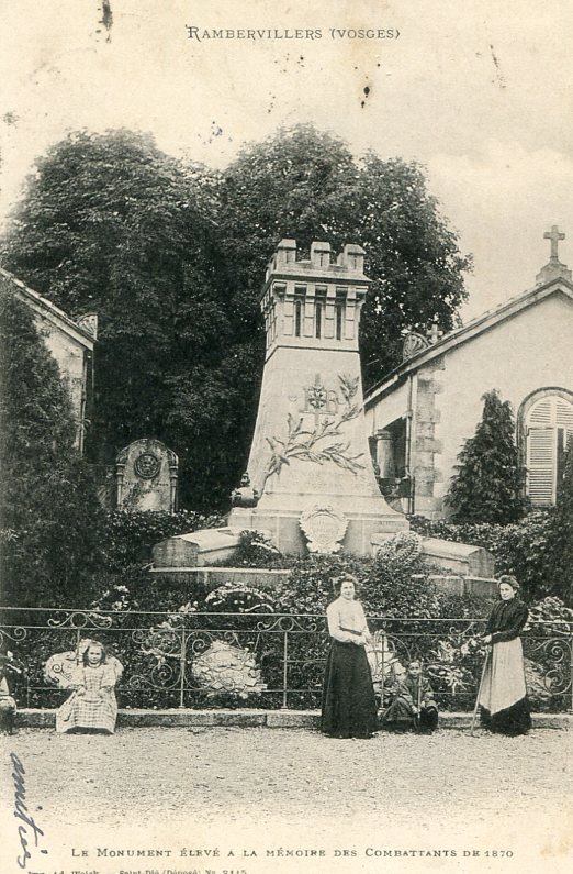 Monument à la mémoire des combattants