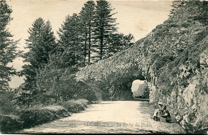 122 - Dans la Roche du Diable