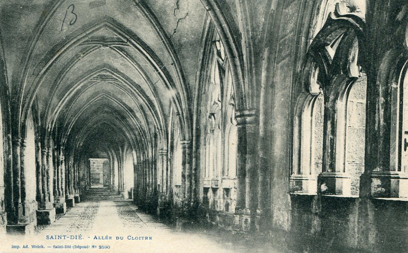Allée des cloîtres
